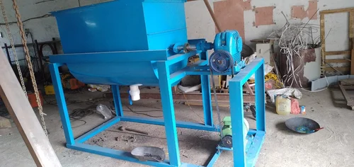 Ribbon Blender. 1000 kg)